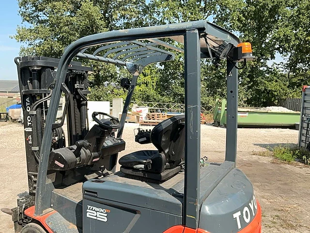 2015 toyota fr2510a vorkheftruck - afbeelding 2 van  46