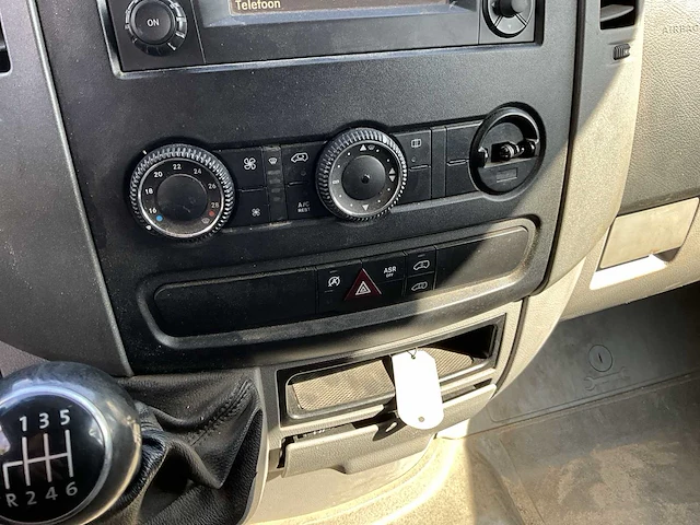 2015 volkswagen crafter 35 2.0 tdi l2h1 bedrijfswagen - afbeelding 9 van  36