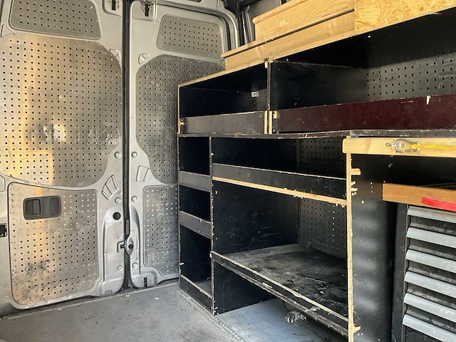 2015 volkswagen crafter 35 2.0 tdi l2h1 bedrijfswagen - afbeelding 21 van  36