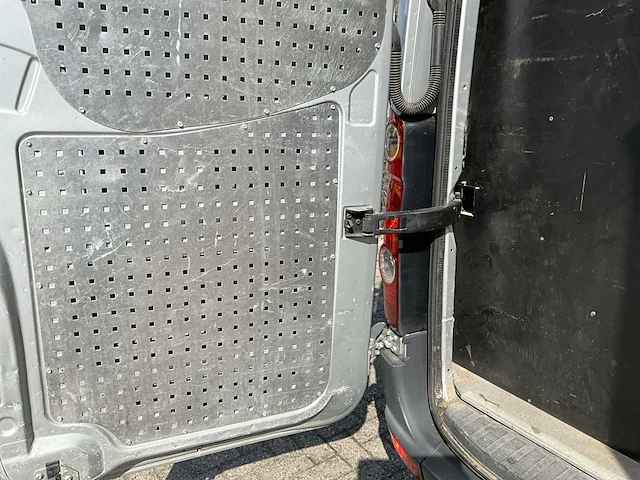 2015 volkswagen crafter 35 2.0 tdi l2h1 bedrijfswagen - afbeelding 24 van  36