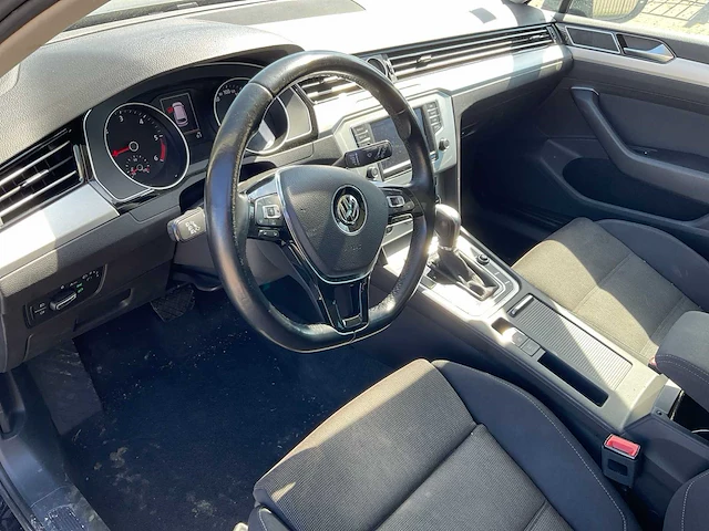 2015 volkswagen passat variant 2.0 tdi business edition r personenauto - afbeelding 18 van  20