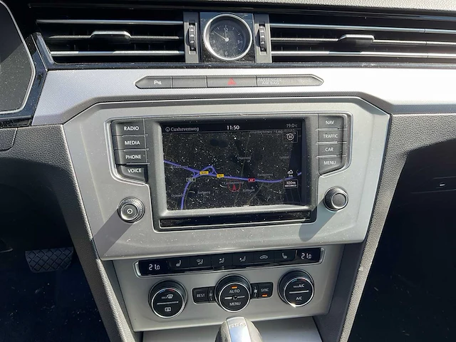 2015 volkswagen passat variant 2.0 tdi business edition r personenauto - afbeelding 20 van  20