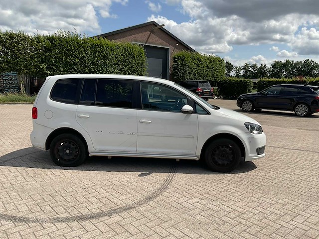 2015 volkswagen touran 2.0 tdi comfl. bluem personenauto - afbeelding 12 van  16