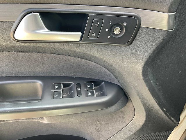 2015 volkswagen touran 2.0 tdi comfl. bluem personenauto - afbeelding 15 van  16