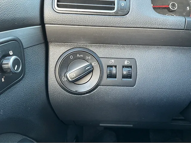 2015 volkswagen touran 2.0 tdi dsg personenauto - afbeelding 15 van  38