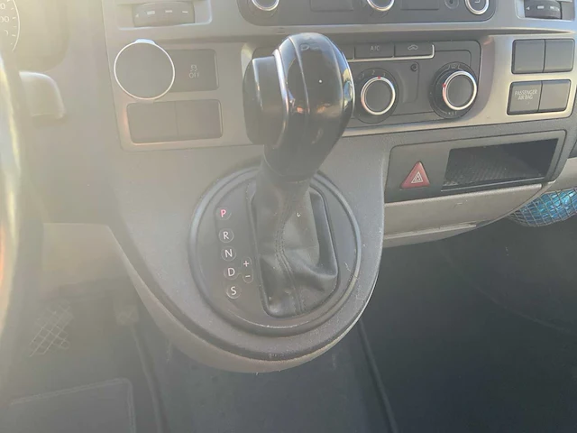 2015 volkswagen transporter 2.0 tdi bedrijfswagen - afbeelding 21 van  35