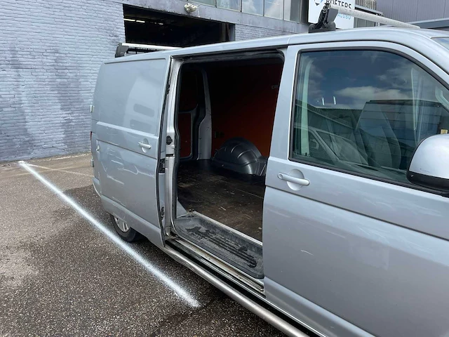 2015 volkswagen transporter 2.0 tdi bedrijfswagen - afbeelding 31 van  35