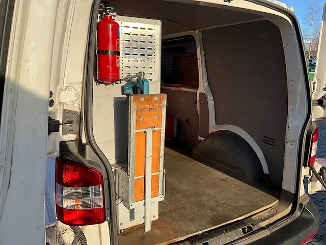 2015 volkswagen transporter 2.0 tdi dsg automatic 'sortimo inrichting' bedrijfswagen / servicebus - afbeelding 3 van  37
