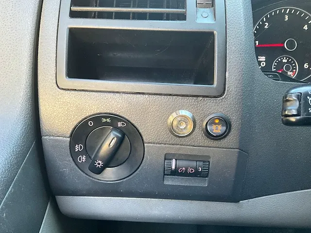 2015 volkswagen transporter 2.0 tdi dsg automatic 'sortimo inrichting' bedrijfswagen / servicebus - afbeelding 20 van  37