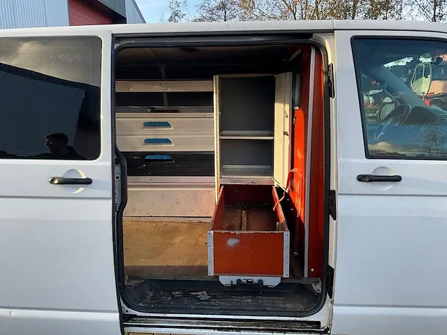 2015 volkswagen transporter 2.0 tdi dsg automatic 'sortimo inrichting' bedrijfswagen / servicebus - afbeelding 35 van  37