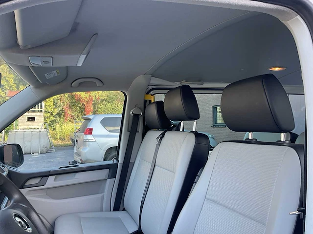 2015 volkswagen transporter kombi 2.0tdi h1 personenauto - afbeelding 20 van  32