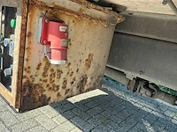 2015 volvo 250 vrachtwagen met gesloten opbouw - afbeelding 13 van  98
