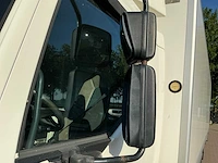 2015 volvo 250 vrachtwagen met gesloten opbouw - afbeelding 27 van  98