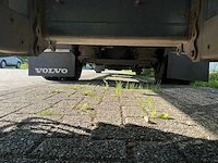 2015 volvo 250 vrachtwagen met gesloten opbouw - afbeelding 50 van  98