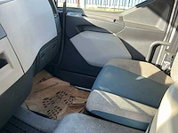 2015 volvo 250 vrachtwagen met gesloten opbouw - afbeelding 69 van  98