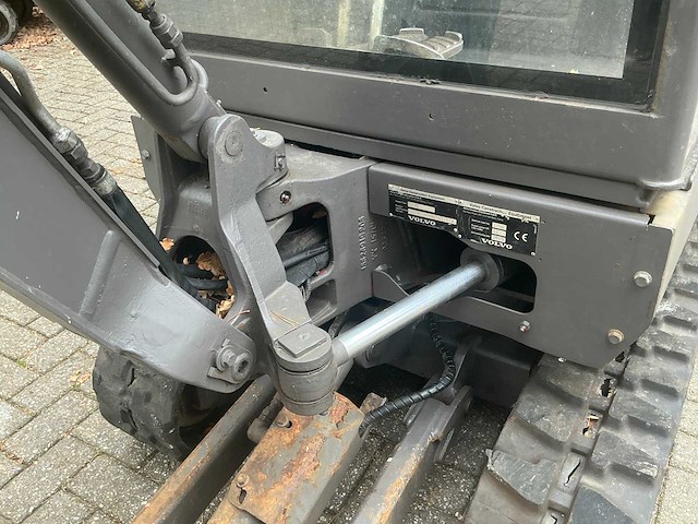 2015 volvo ec-18d minigraafmachine - afbeelding 24 van  26