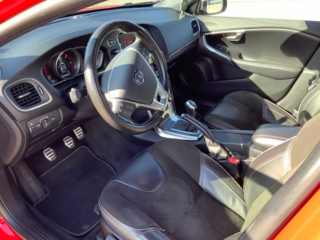 2015 volvo v40 2.0 d2 r-design business personenauto - afbeelding 5 van  21