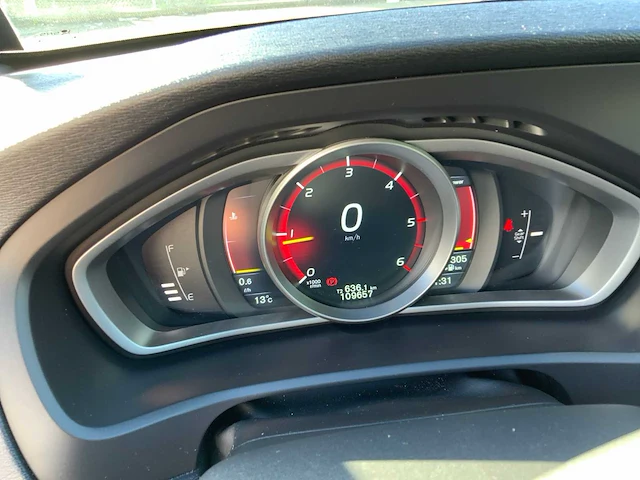 2015 volvo v40 2.0 d2 r-design business personenauto - afbeelding 6 van  21