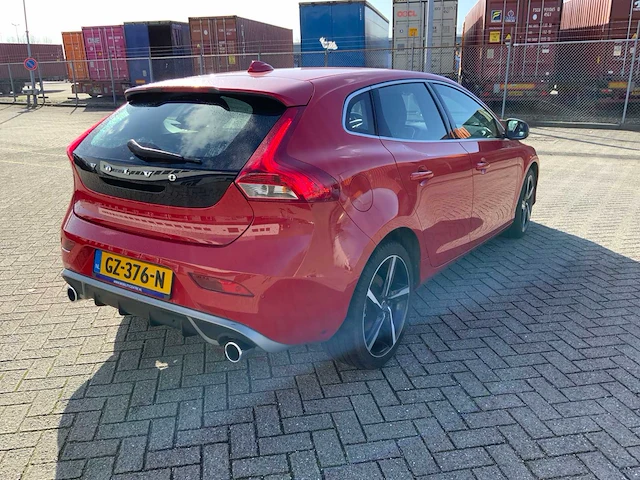 2015 volvo v40 2.0 d2 r-design business personenauto - afbeelding 19 van  21