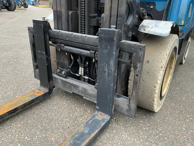 2015 yale glp30vx vorkheftruck - afbeelding 18 van  19