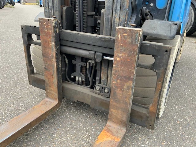 2015 yale glp35vx vorkheftruck - afbeelding 18 van  19