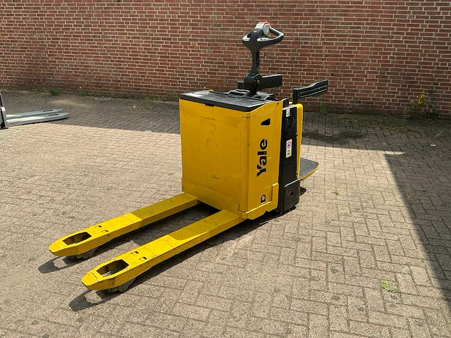 2015 yale mp20x fbw elektrische palletwagen - afbeelding 9 van  15