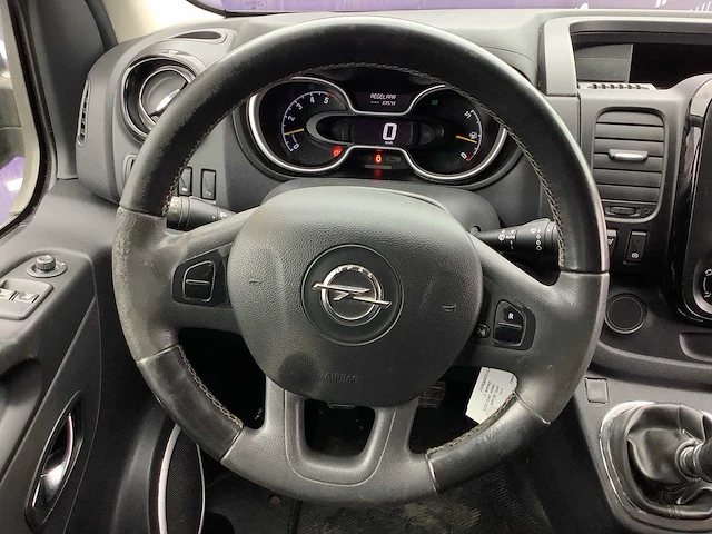 2016 - opel - vivaro - 1.6 cdti l2h1 dc - bedrijfswagen - afbeelding 3 van  14