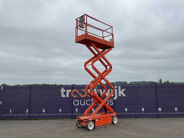 2016 - skyjack - sj iii 3220 - schaarhoogwerker - afbeelding 6 van  9