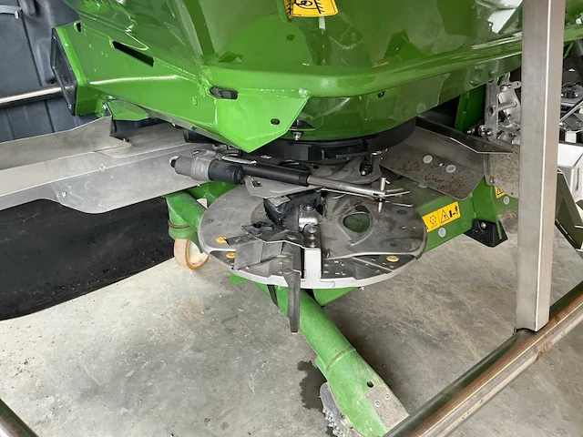 2016 amazone za-ts 3200 kunstmeststrooier - afbeelding 6 van  28