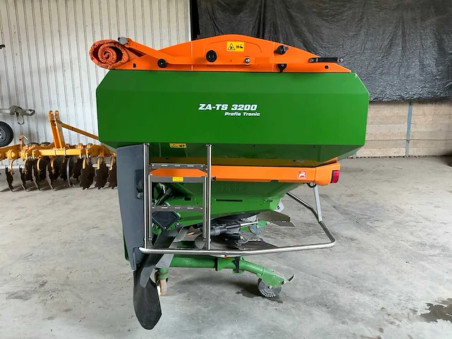 2016 amazone za-ts 3200 kunstmeststrooier - afbeelding 25 van  28