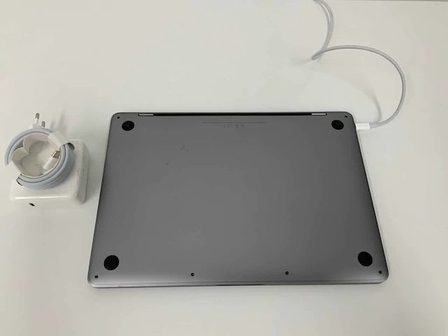 2016 apple 13-inch macbook pro mll42n/a laptop - afbeelding 5 van  6