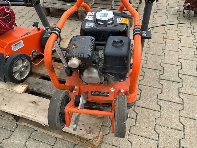 2016 atlas copco lf80 trilplaat - afbeelding 6 van  7