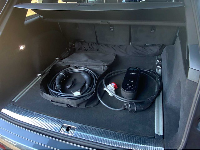 2016 audi q7 s-line e-tron quattro personenauto kt-784-n - afbeelding 30 van  63