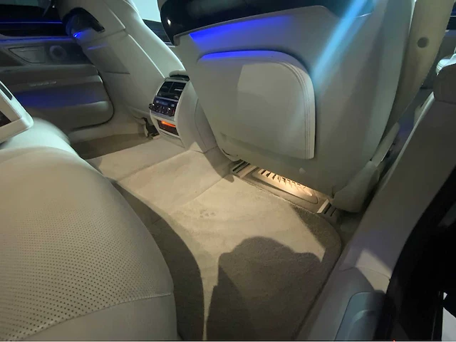 2016 bmw 740li xdrive personenauto x-696-jp - afbeelding 43 van  101