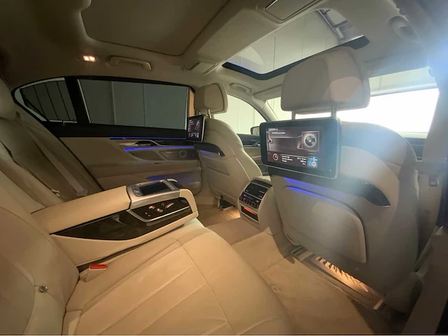 2016 bmw 740li xdrive personenauto x-696-jp - afbeelding 44 van  101