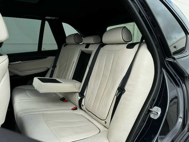 2016 bmw x5 m-sport personenauto - afbeelding 3 van  17