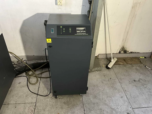 2016 brm lasers brm100160 lasersnijmachine - afbeelding 5 van  15