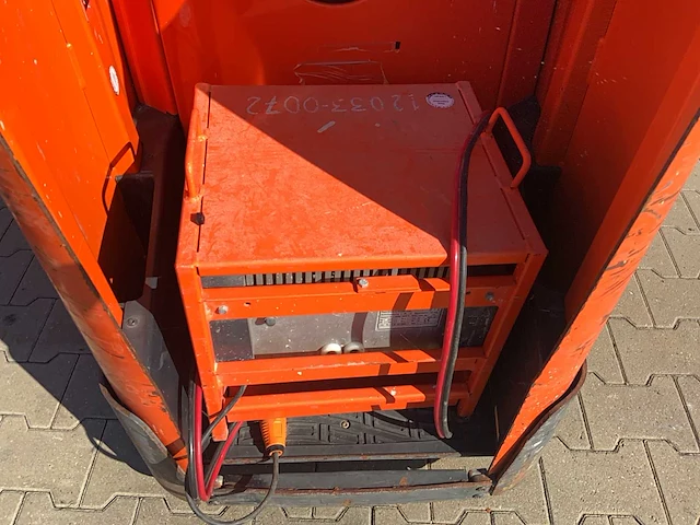 2016 bt lpe200 elektrische palletwagen - afbeelding 5 van  8