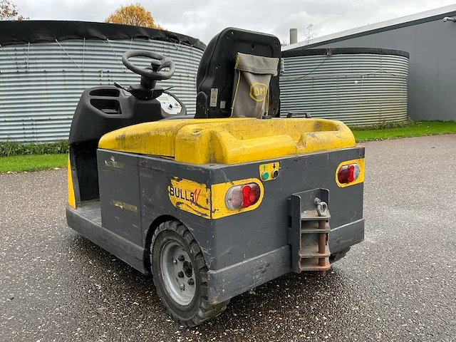 2016 bull 5n industriële trekker - afbeelding 10 van  16