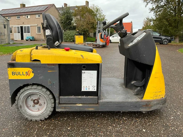 2016 bull 5n industriële trekker - afbeelding 13 van  16