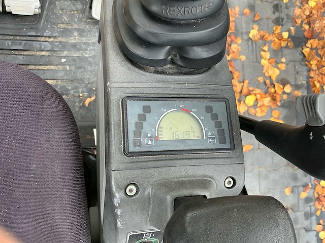 2016 cat 301.7d minigraafmachine - afbeelding 11 van  26