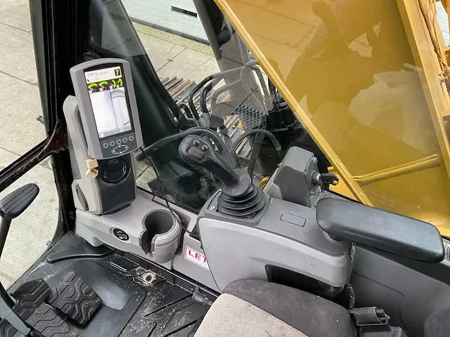 2016 caterpillar 320fl rupsgraafmachine - afbeelding 16 van  31