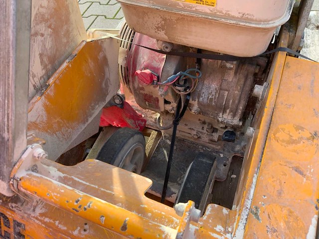 2016 cedima cf-1020-b asfaltzaagmachine / betonzaagmachine - afbeelding 6 van  9