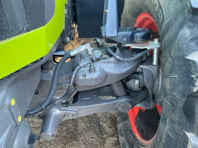 2016 claas 640 arion vierwielaangedreven landbouwtractor - afbeelding 9 van  37