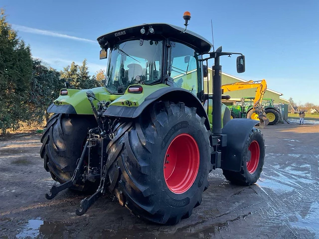 2016 claas 640 arion vierwielaangedreven landbouwtractor - afbeelding 23 van  37