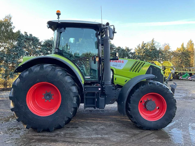 2016 claas 640 arion vierwielaangedreven landbouwtractor - afbeelding 34 van  37