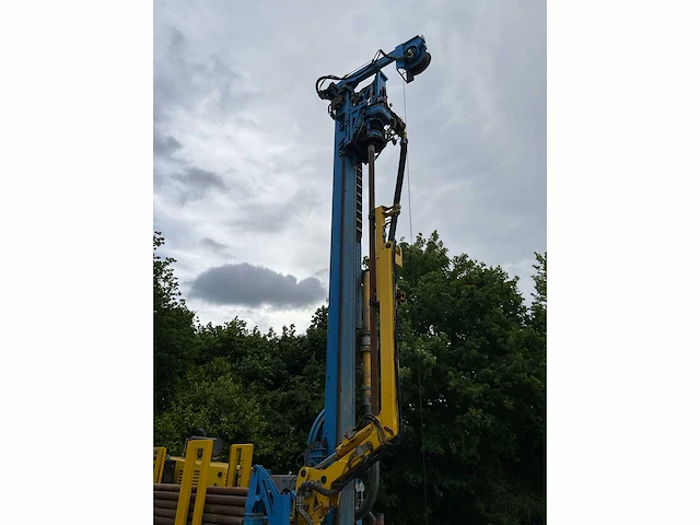 2016 conrad boxer 200 mobiele boorinstallatie - afbeelding 23 van  25