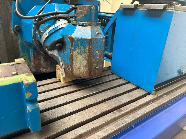 2016 correa b-20 cnc freesmachine - afbeelding 9 van  13