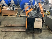 2016 crown wt 3040 stapelaar - afbeelding 3 van  8