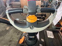 2016 crown wt 3040 stapelaar - afbeelding 6 van  9